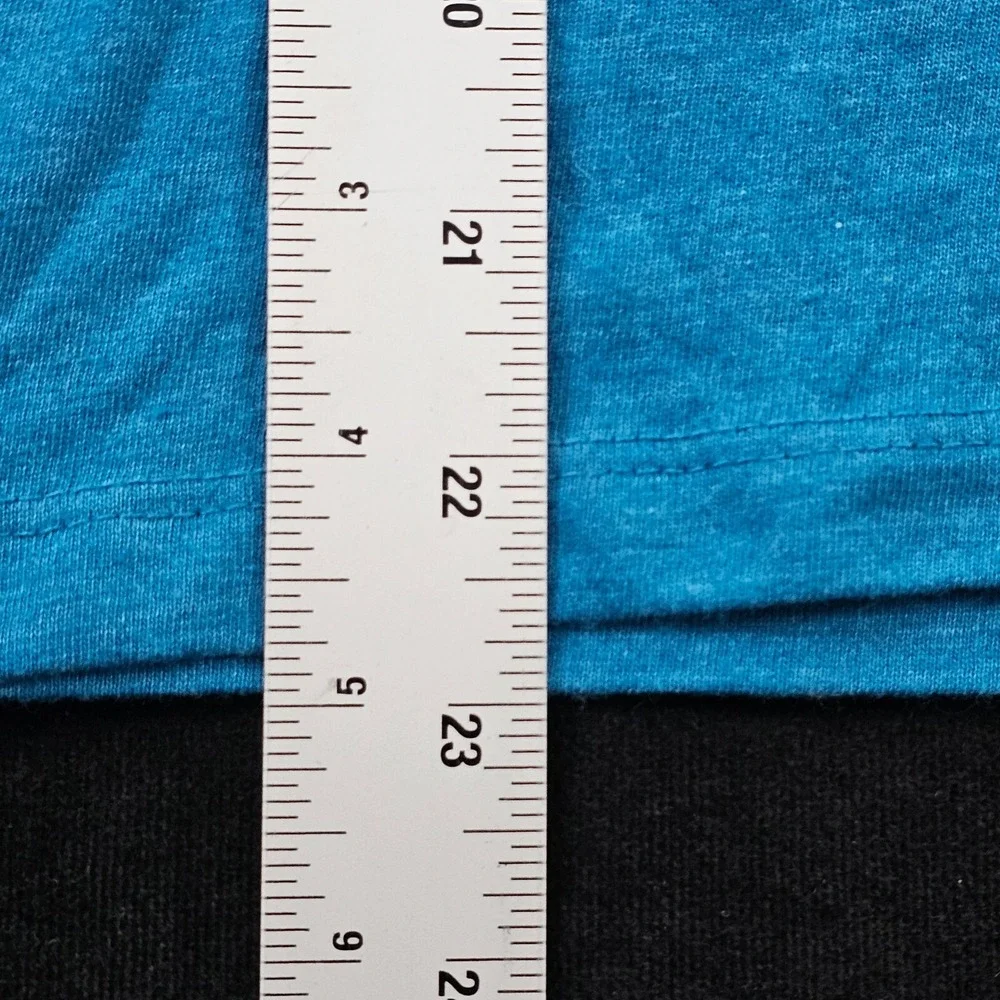 Jawsome Shark Facts Old Navy Blue Short Sleeve Cotton Blend T-Shirt Youth L